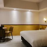 Giant Rich Hotel